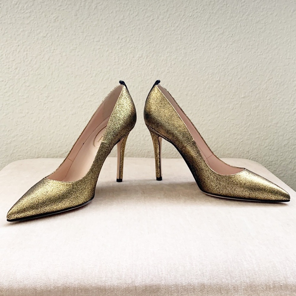 SJP by Sarah Jessica Parker Gold Metallic Pointed Heels 35